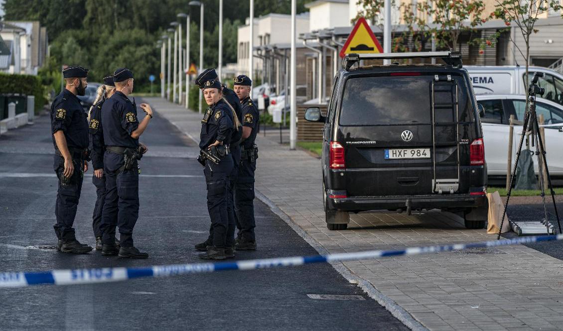 Ung Man Ihjälskjuten I Helsingborg