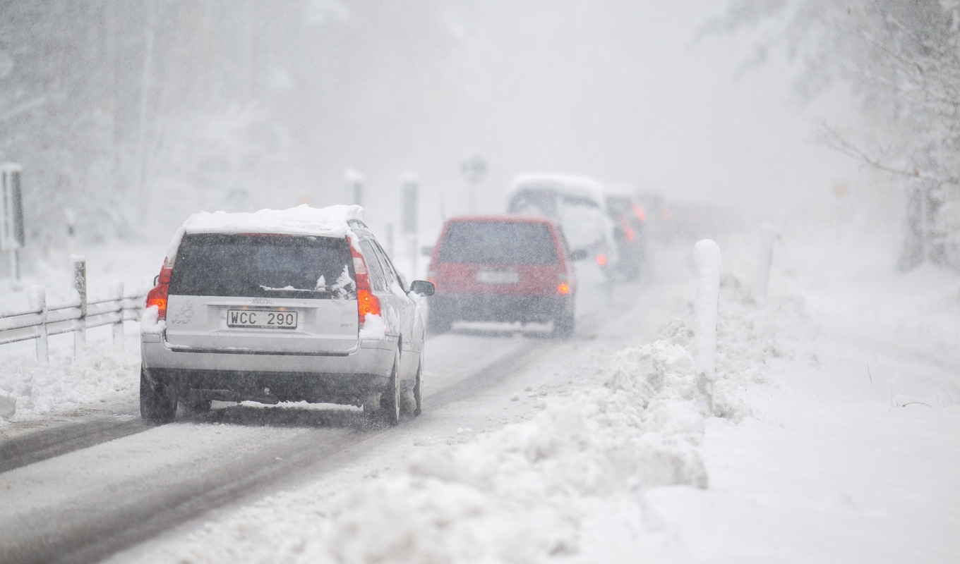 Varning: Kraftigt snöfall längs Norrlandskusten