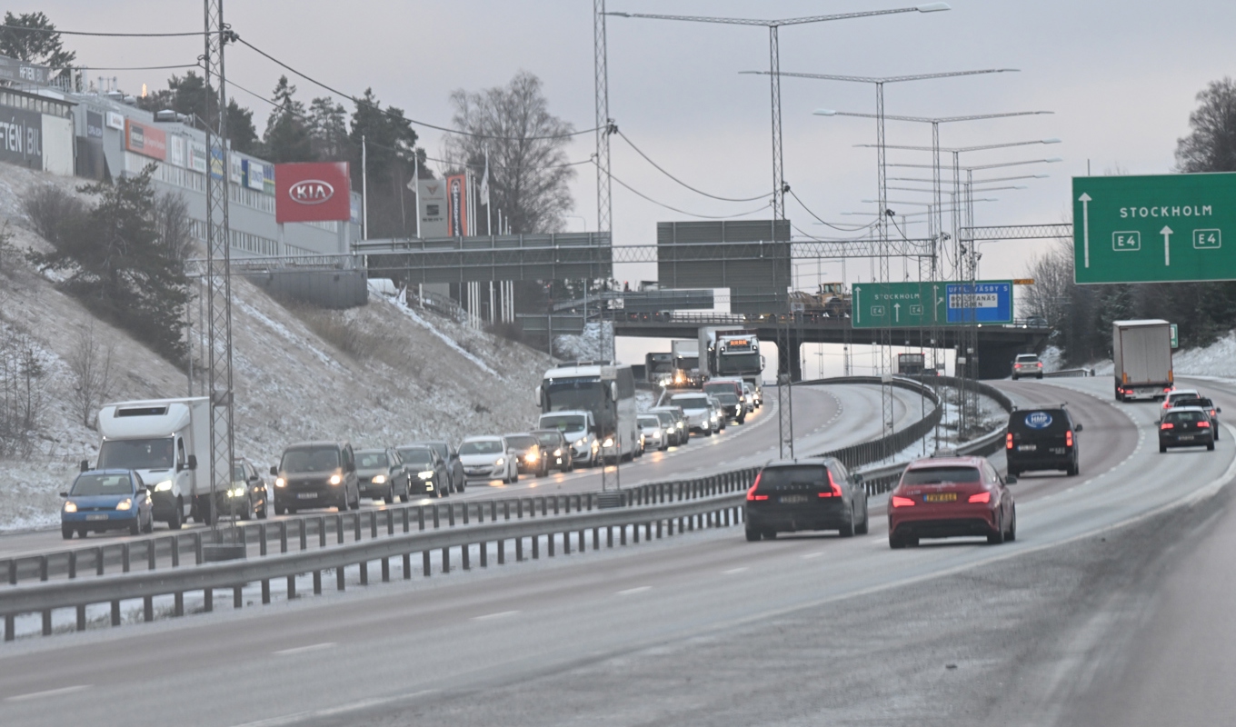 slukh-l-p-e4-mot-arlanda-k-rf-lt-avst-ngda