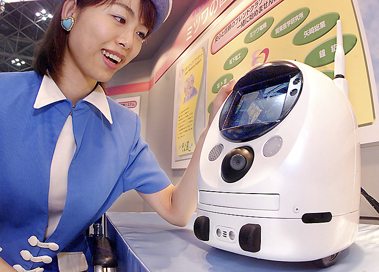 Robotar kan hjälpa – men aldrig ersätta mänsklig värme